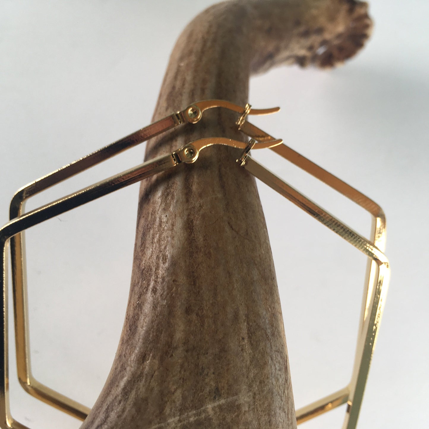 Matti Stoxx Outlast Earrings