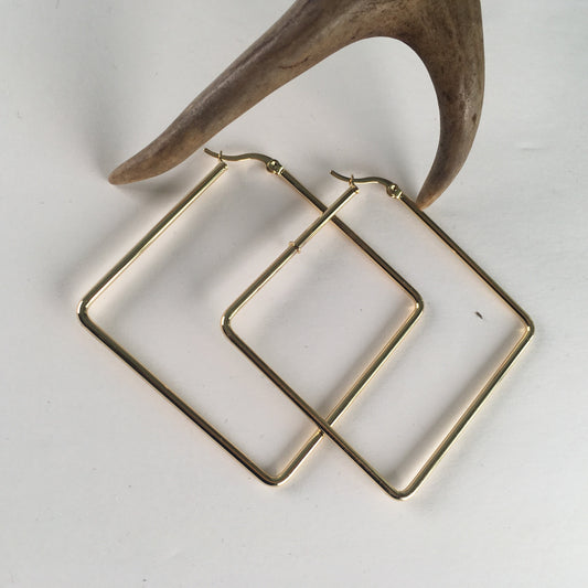 Polly Pretty Stoxx Outlast Earrings