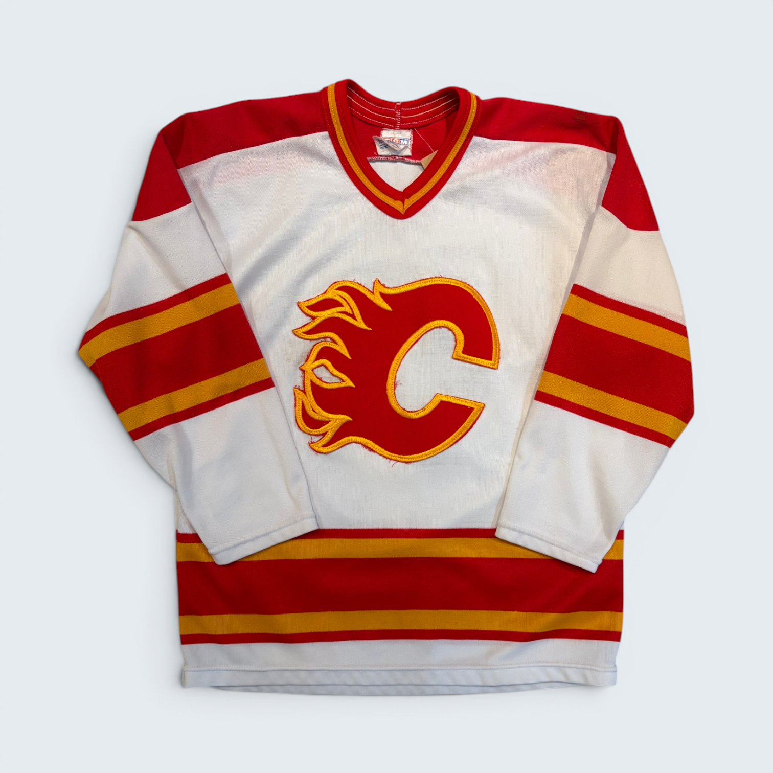 CCM Calgary Flames #5 NHL hockey jersey - Size Boys XL