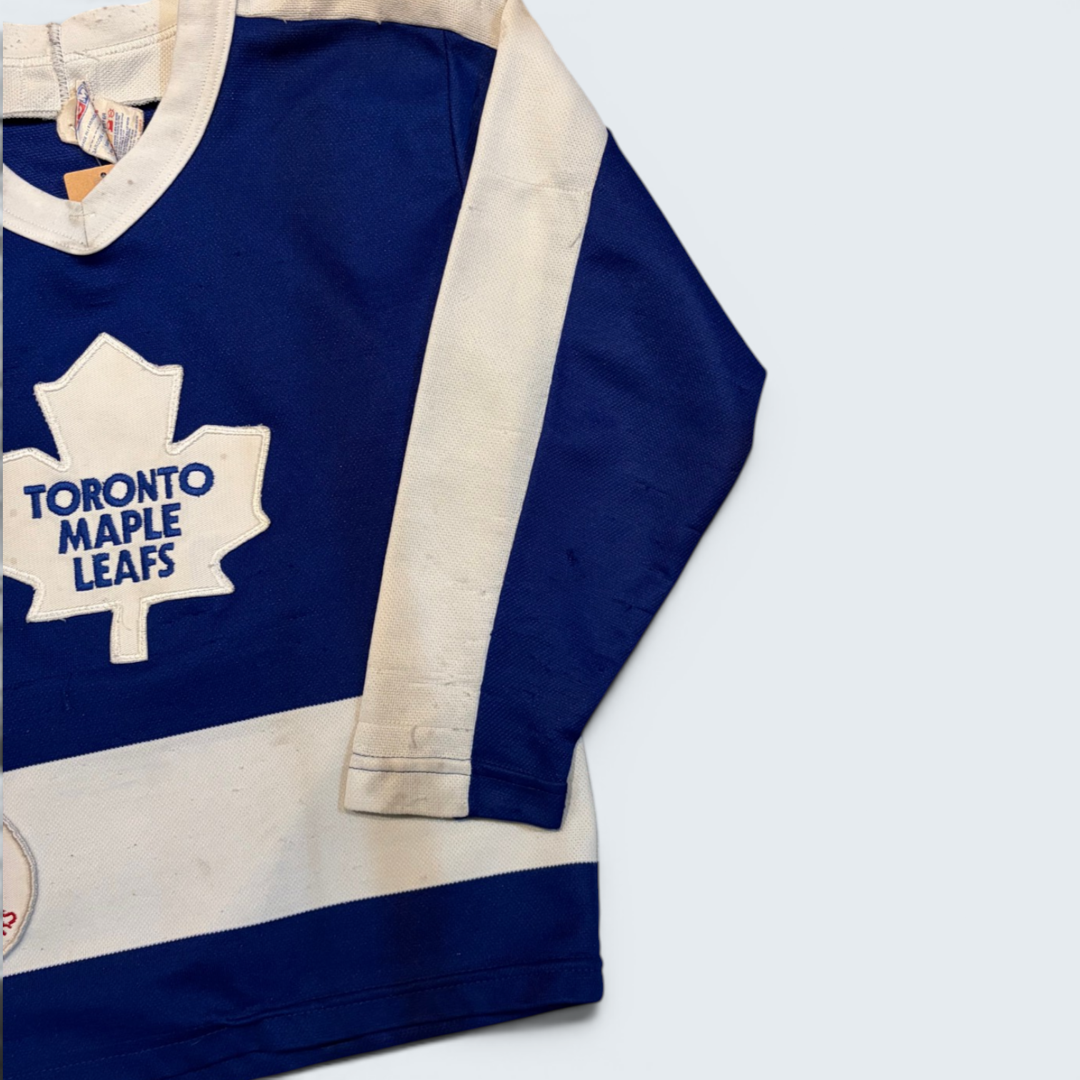 Toronto Maple Leafs children's hockey jersey with Calgary Wranglers patch — Boys Size S