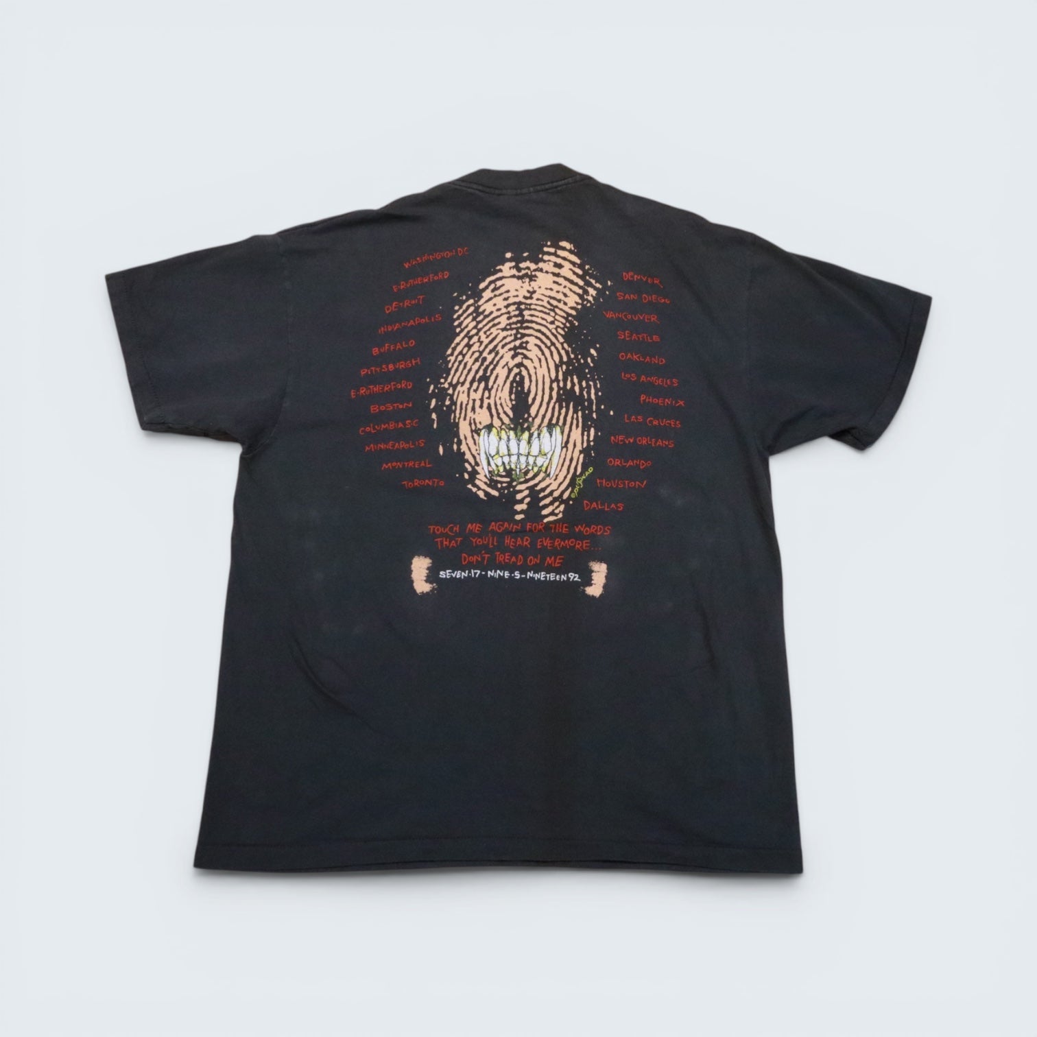 Metallica "Don't Tread On Me" 1992 - Graphic Tee - L