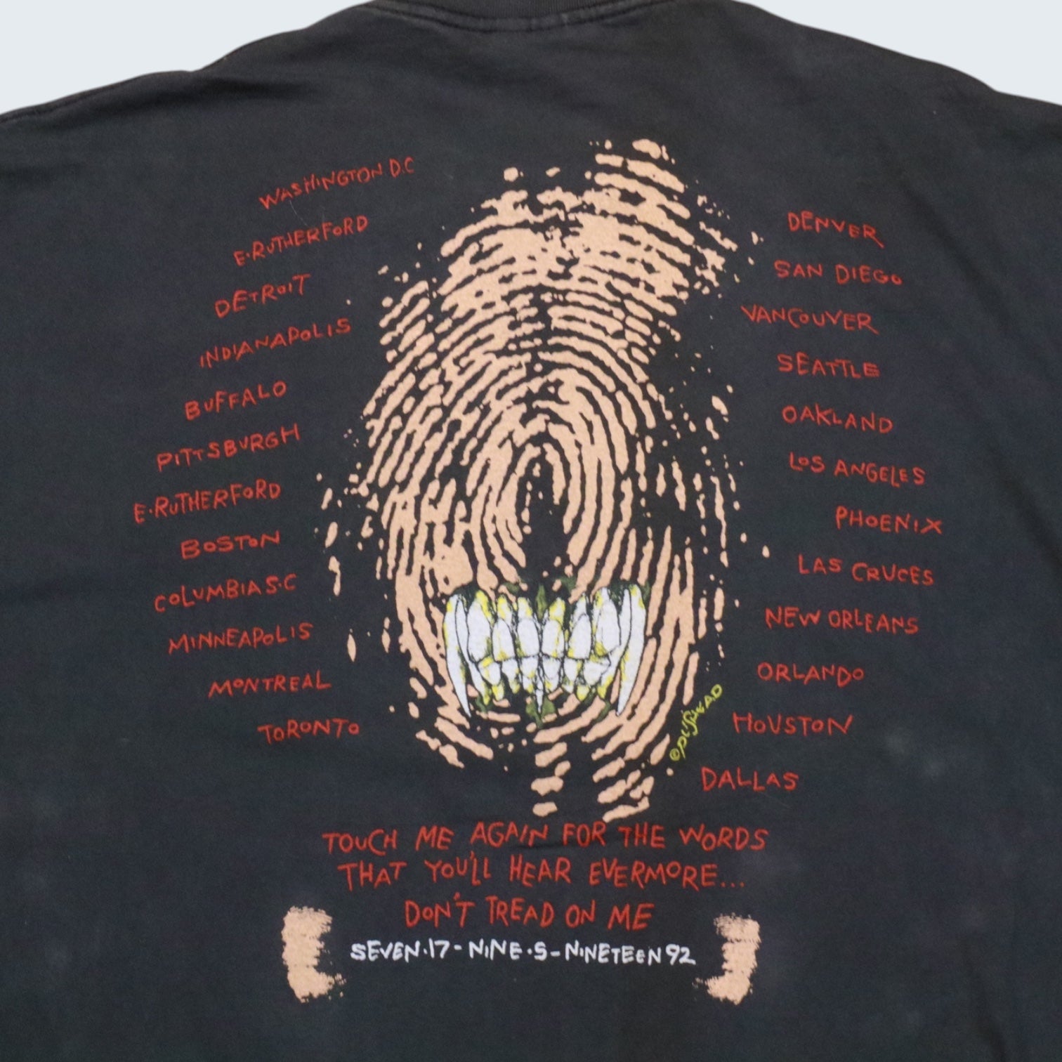 Metallica "Don't Tread On Me" 1992 - Graphic Tee - L