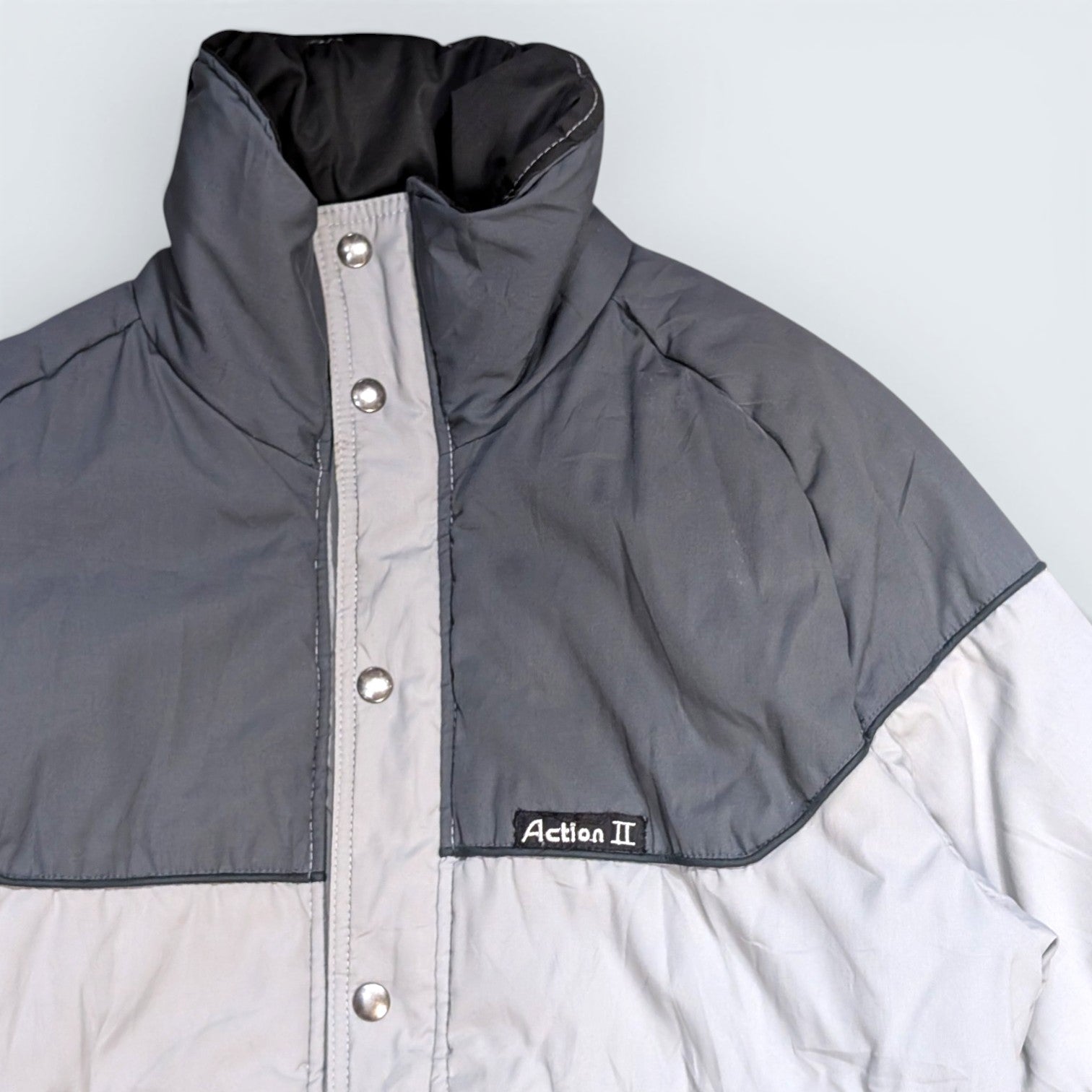 Action II Windbreaker M