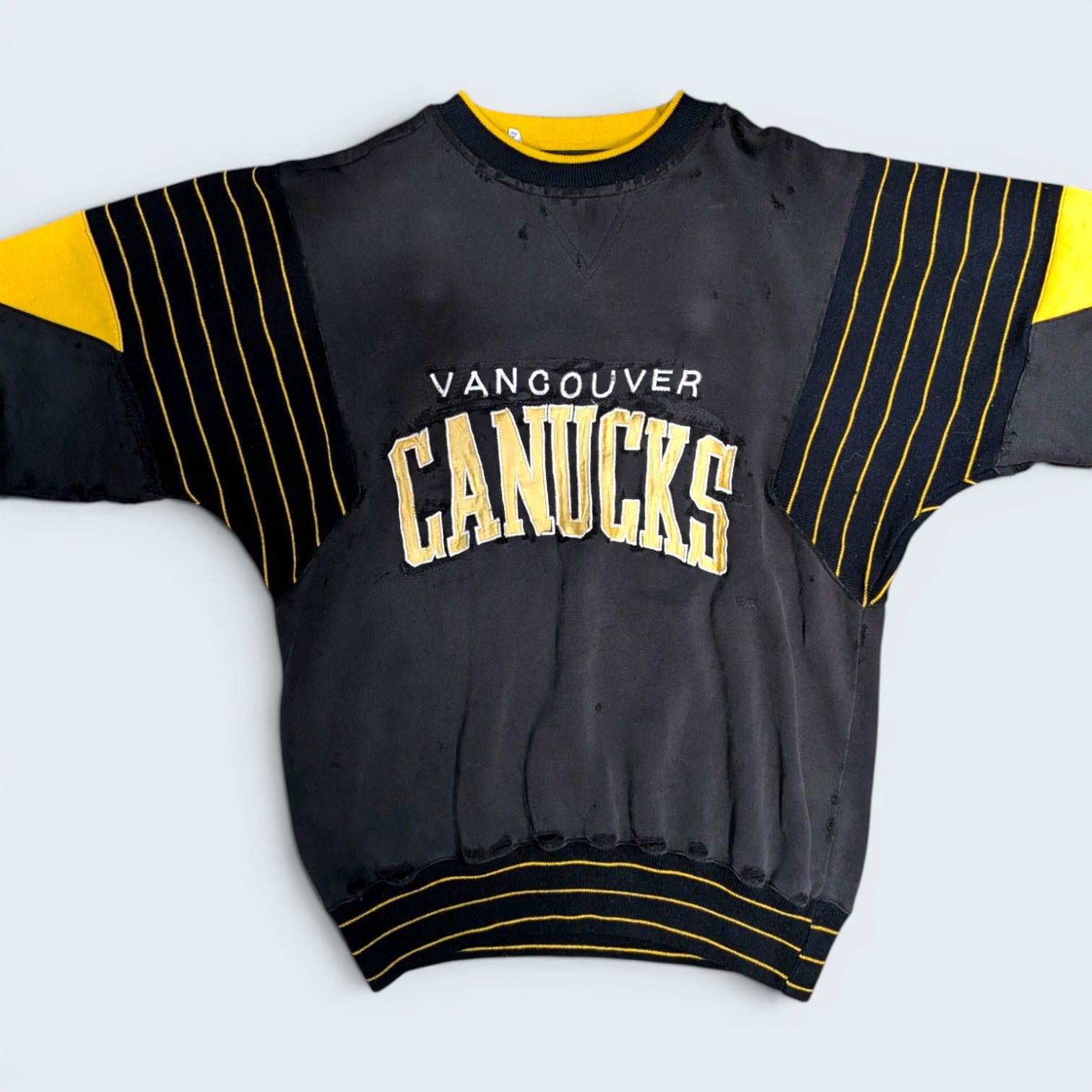 Vancouver Canucks Crewneck - M
