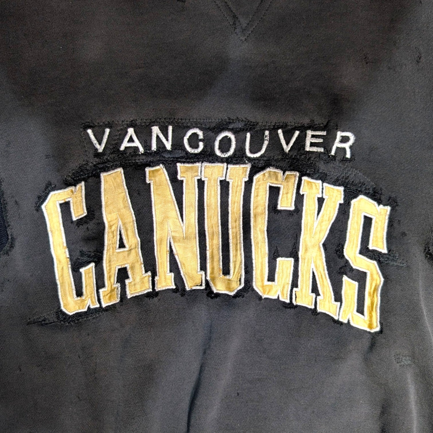 Vancouver Canucks Crewneck - M