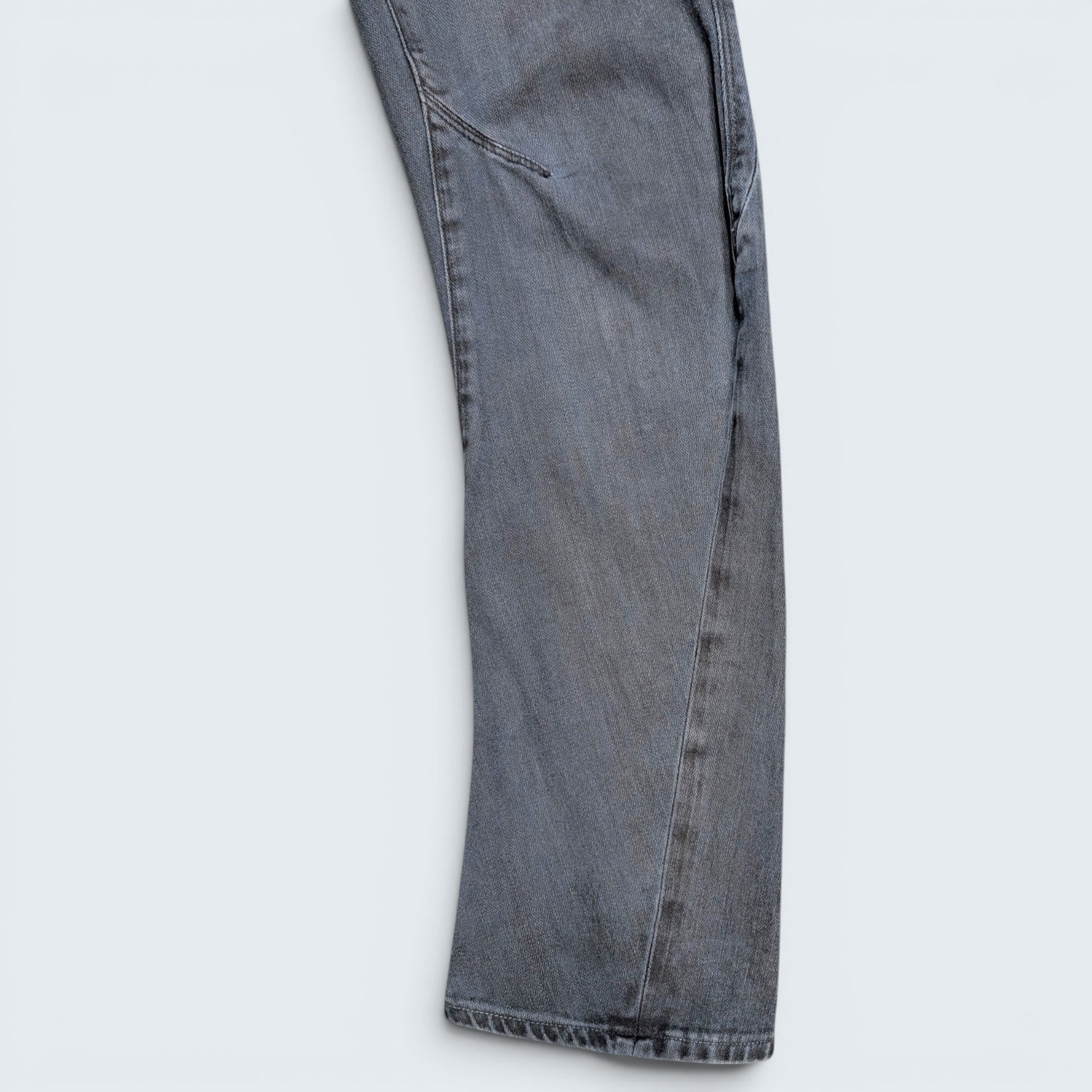 G-Star Loose Tapered Jean - 29X32