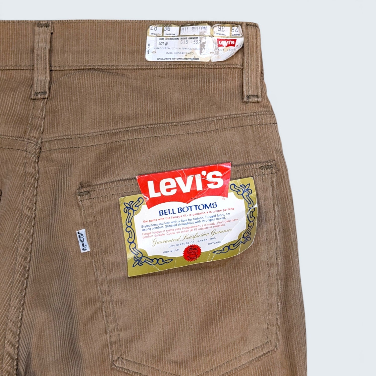 Levi's Bell Corduroy Bottoms - 28x36