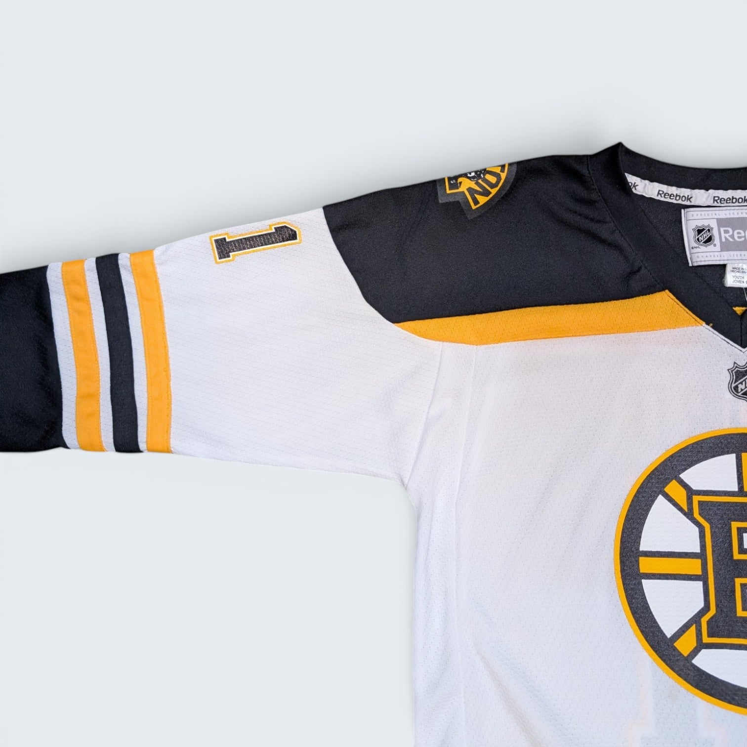 Boston Bruins "Savard 91" Jersey - Reebok - Youth L/XL