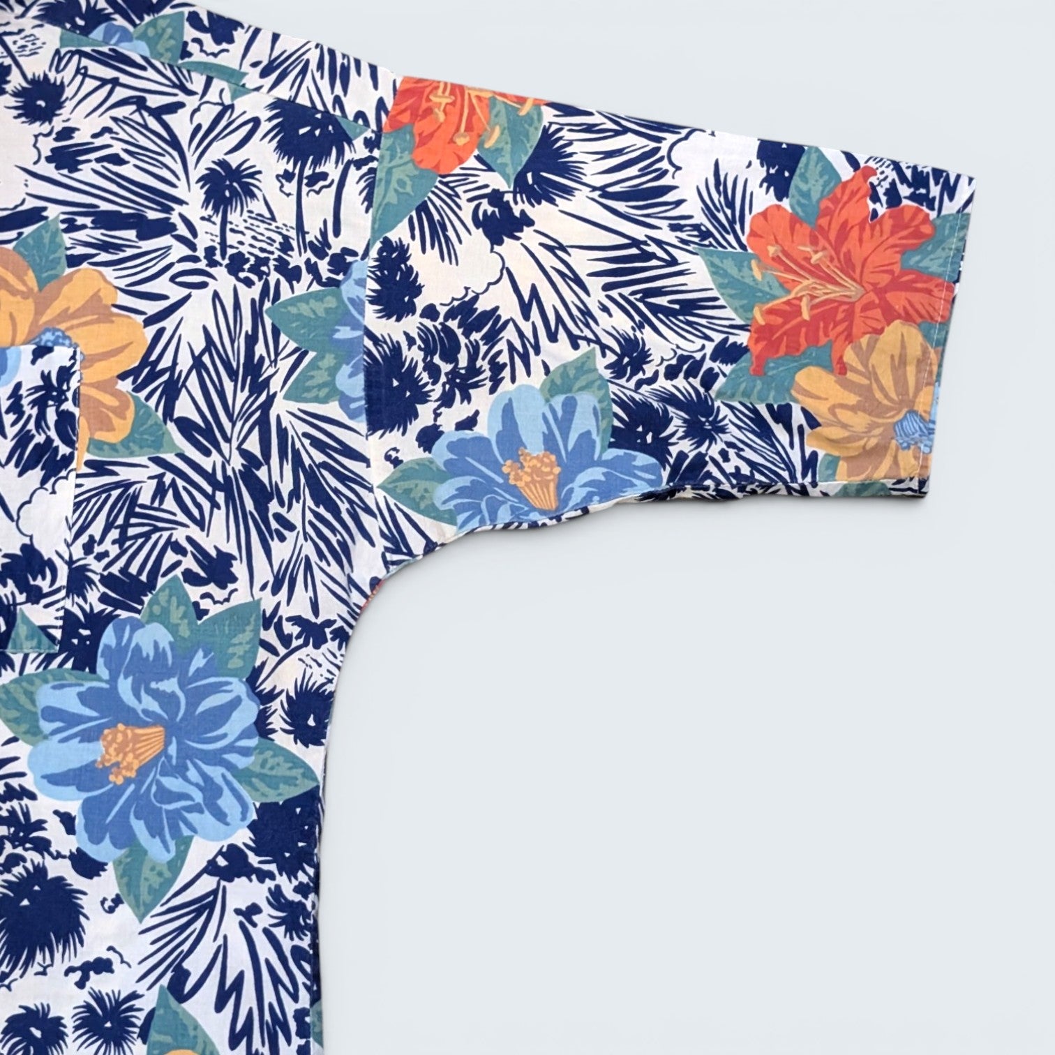 Style Plus Hawaiian Shirt - Size 40