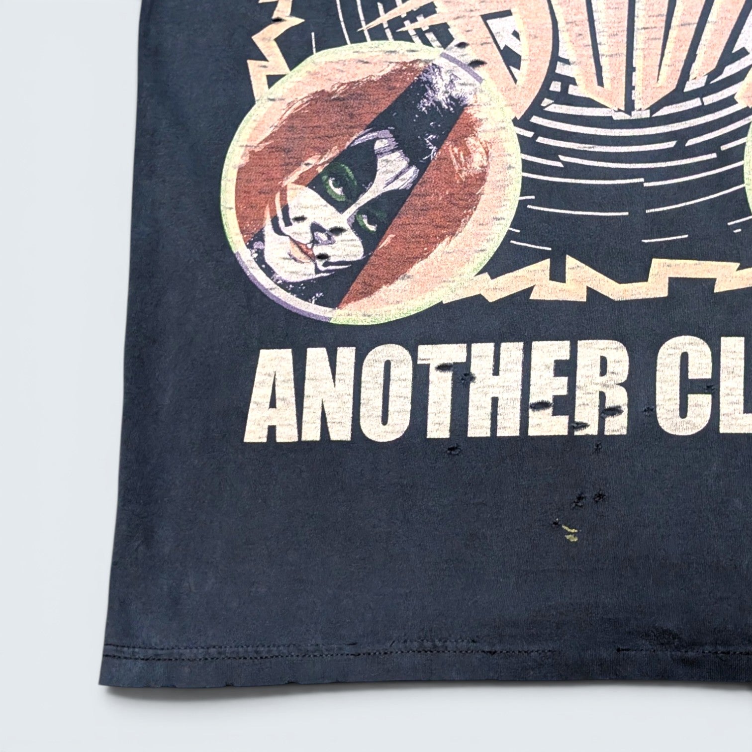 KISS "SONIC BOOM" Graphic Tee - L