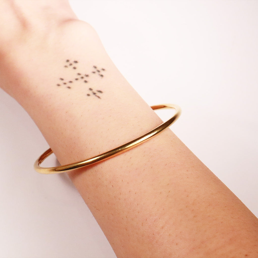 Thin Gold Bangle