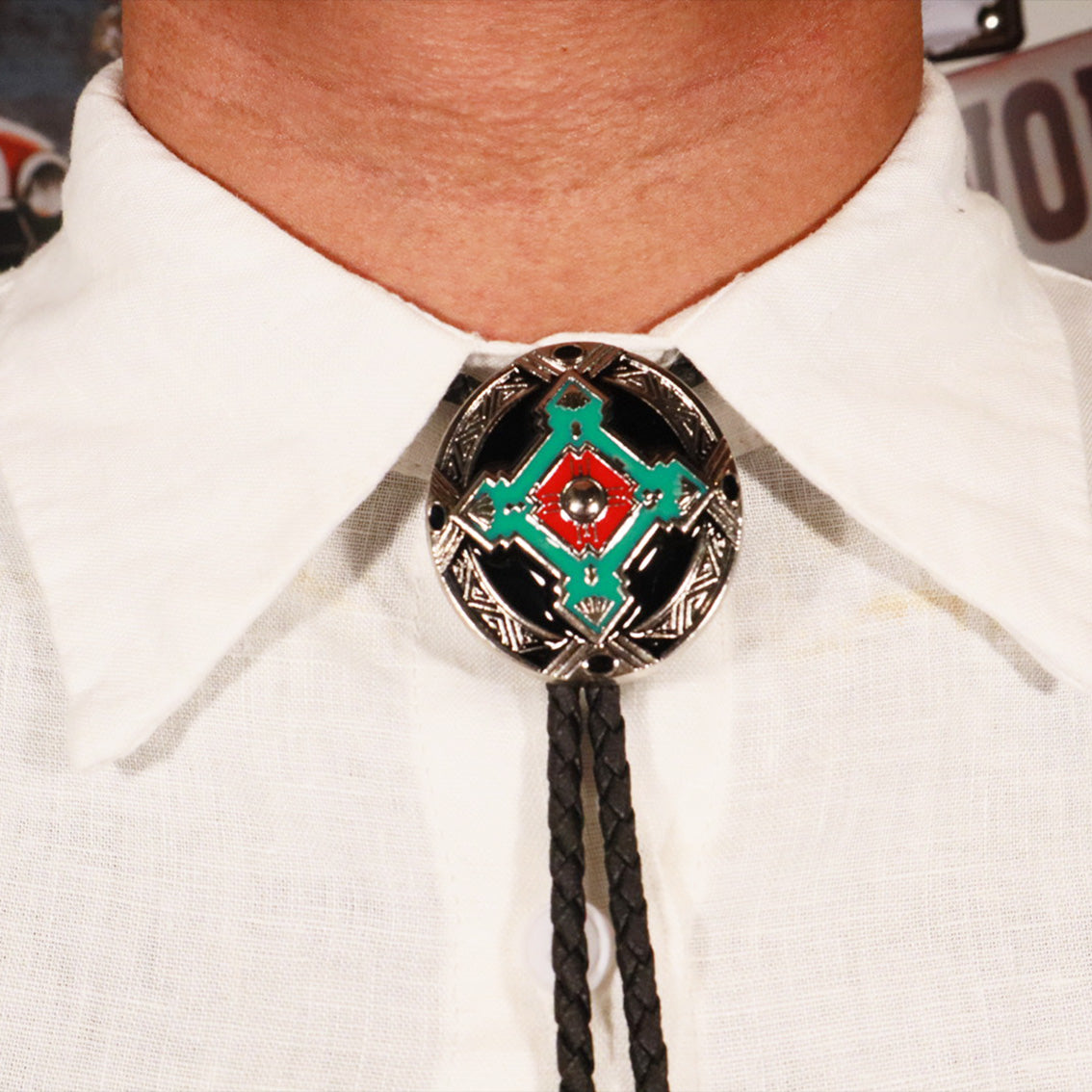 Crossroads Pattern Bolo Tie