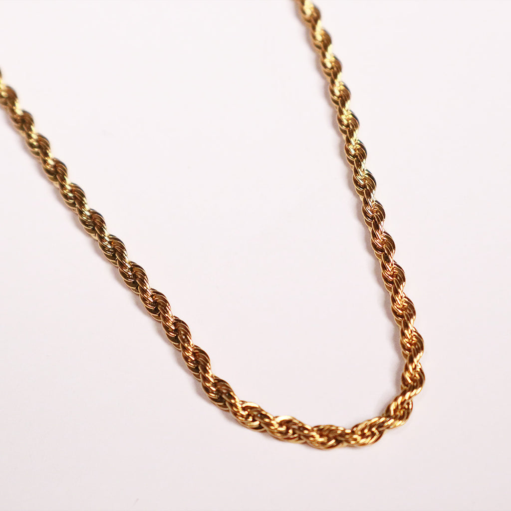 Thin Gold Chain