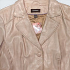 STOXX THRIFT & VINTAGE beige Danier leather blazer with notched lapels and single button closure in size 2XL.