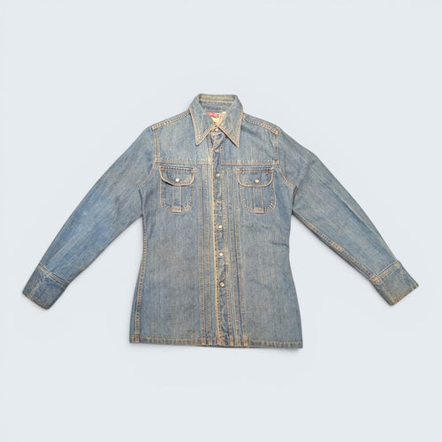 STOXX THRIFT & VINTAGE Britannia Sportswear light-wash denim jacket with snap buttons and two chest pockets.